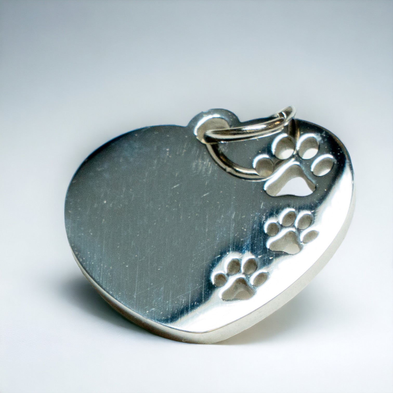 PFOTENMARKE - Edelstahl Hundemarke Herz Anhänger mit individueller Gravur