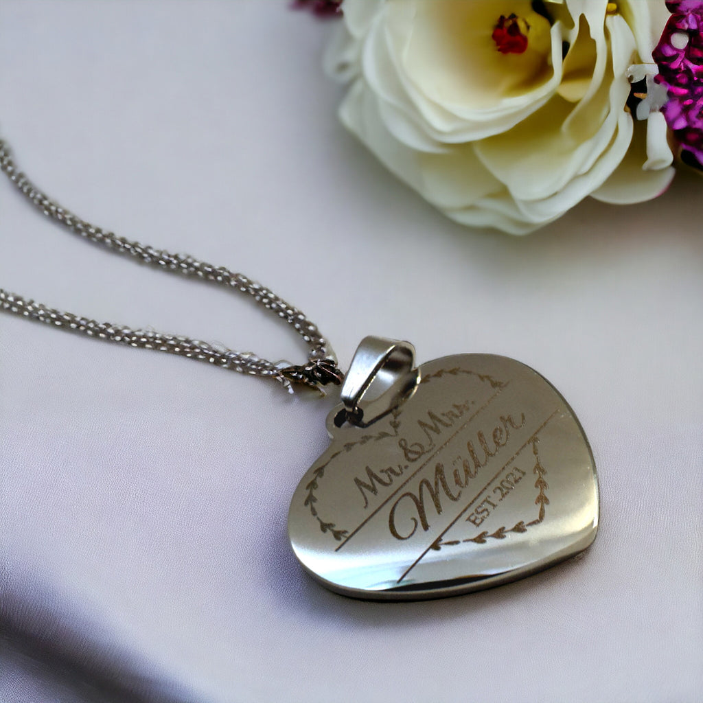 Herz Anhänger Hochzeit Liebe Freundschaft mit individueller Gravur