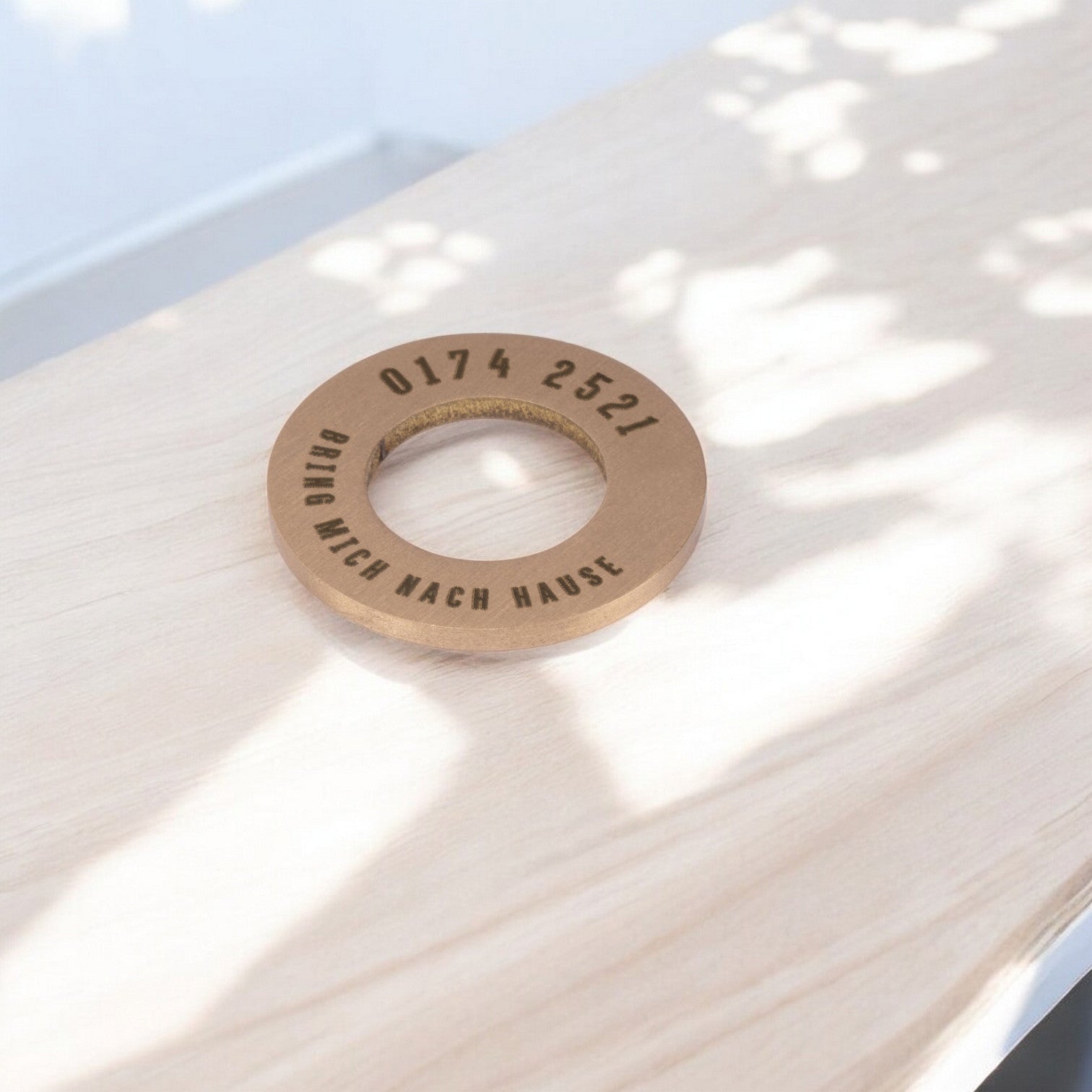 PFOTENMARKE - Messing Hundemarke in Ringform – 30 mm Durchmesser